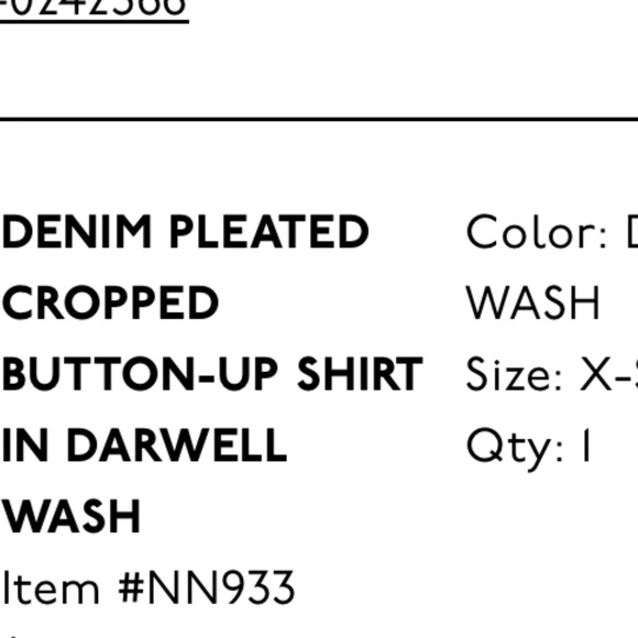 Madewell denim pleated cropped button-up shirt - Picture 3 of 4